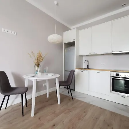 Tolstoi Scandinavian 1 Bedroom Apartment + Free Parking Tartu Exterior photo