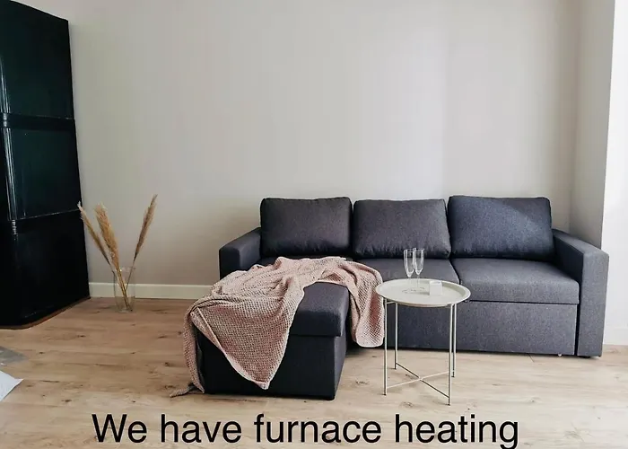Tolstoi Scandinavian 1 Bedroom Apartment + Free Parking