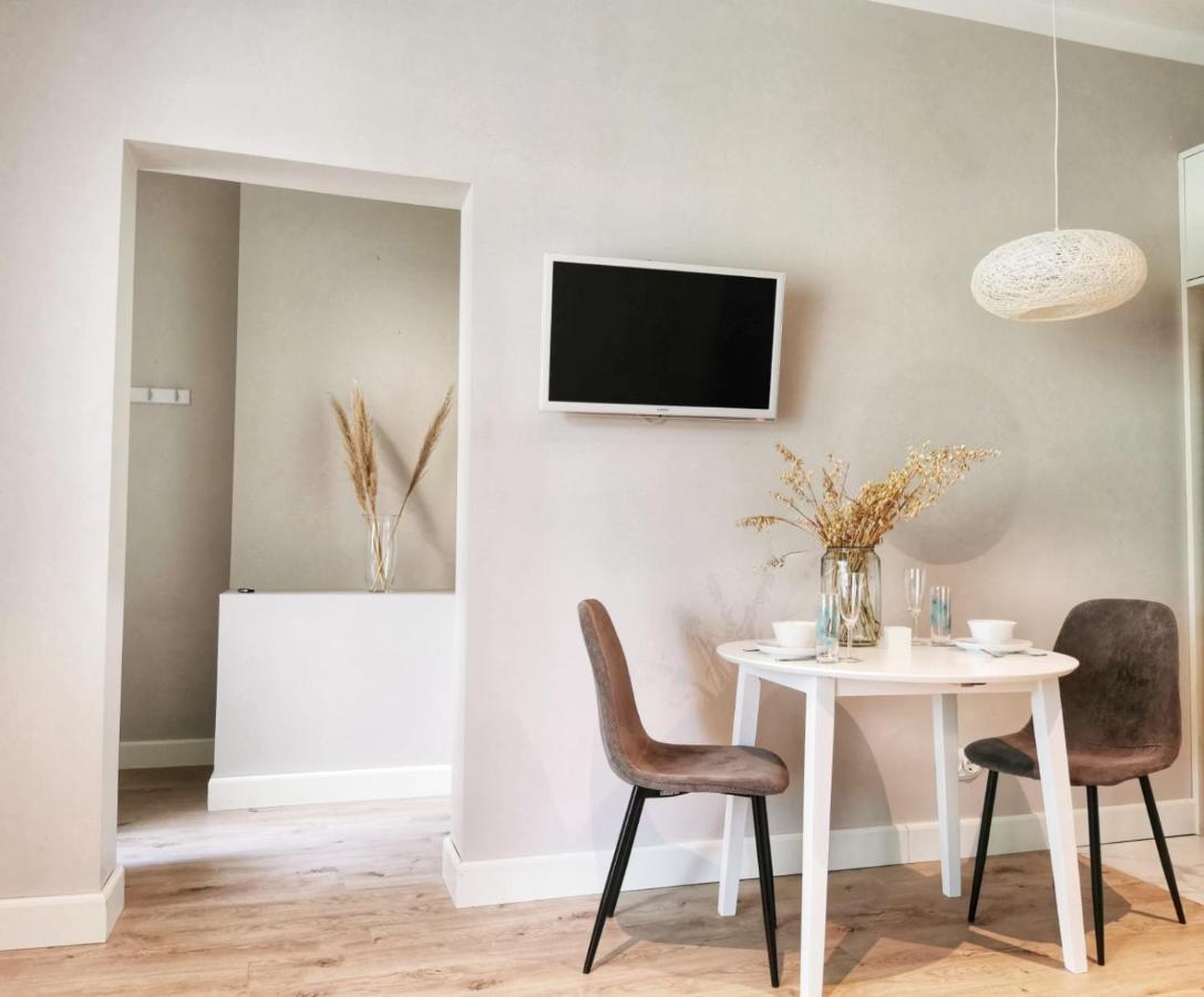 Tolstoi Scandinavian 1 Bedroom + Free Parking * Tartu